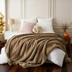 Battilo Plush Weighted Throw