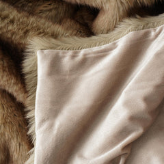 Battilo Plush Weighted Throw