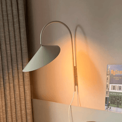 Modern Iron Petal Wall Light – Adjustable Sconce for Elegant Home Décor and Ambient Lighting