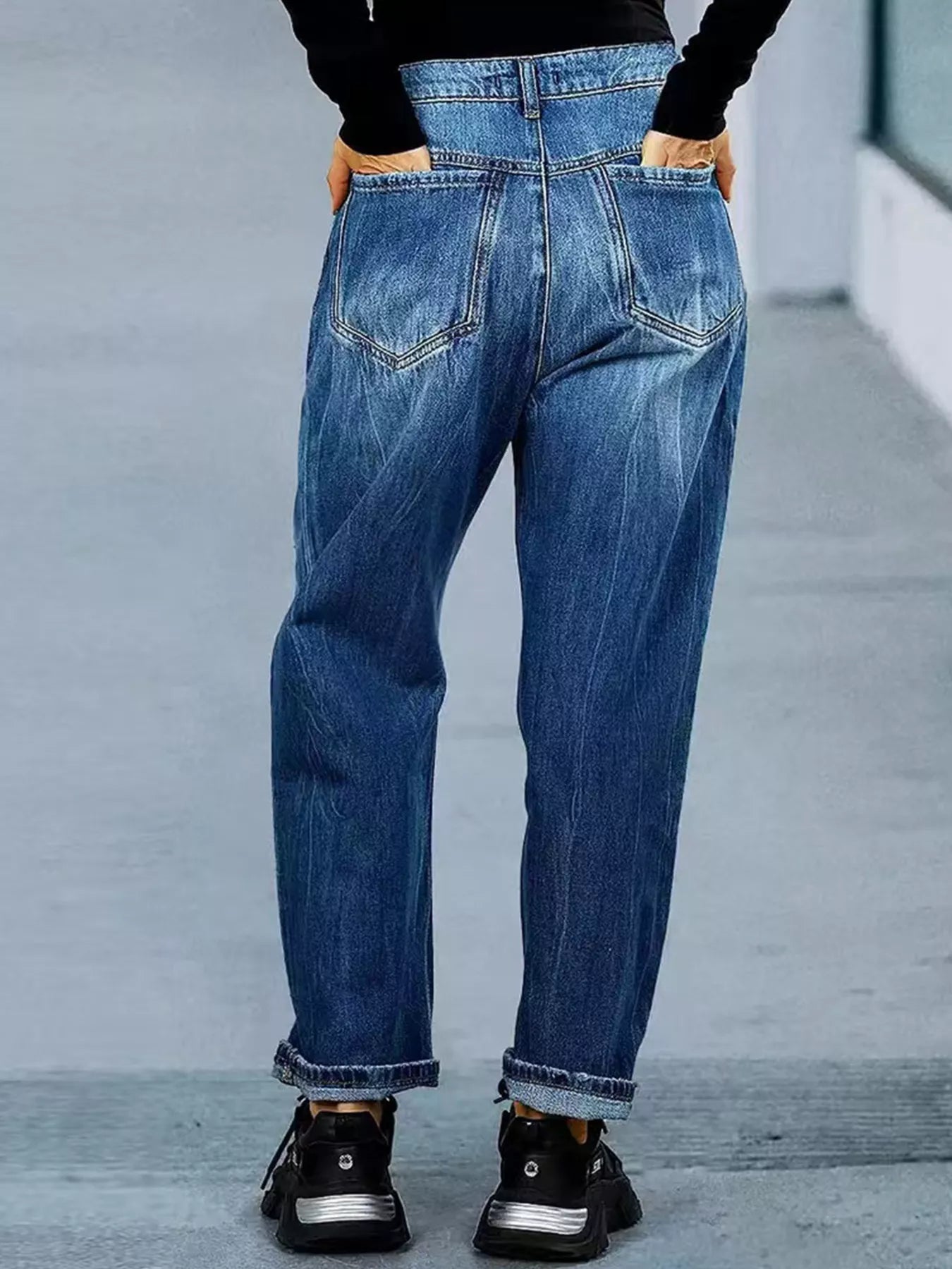 Wide Leg Jeans with Pockets 