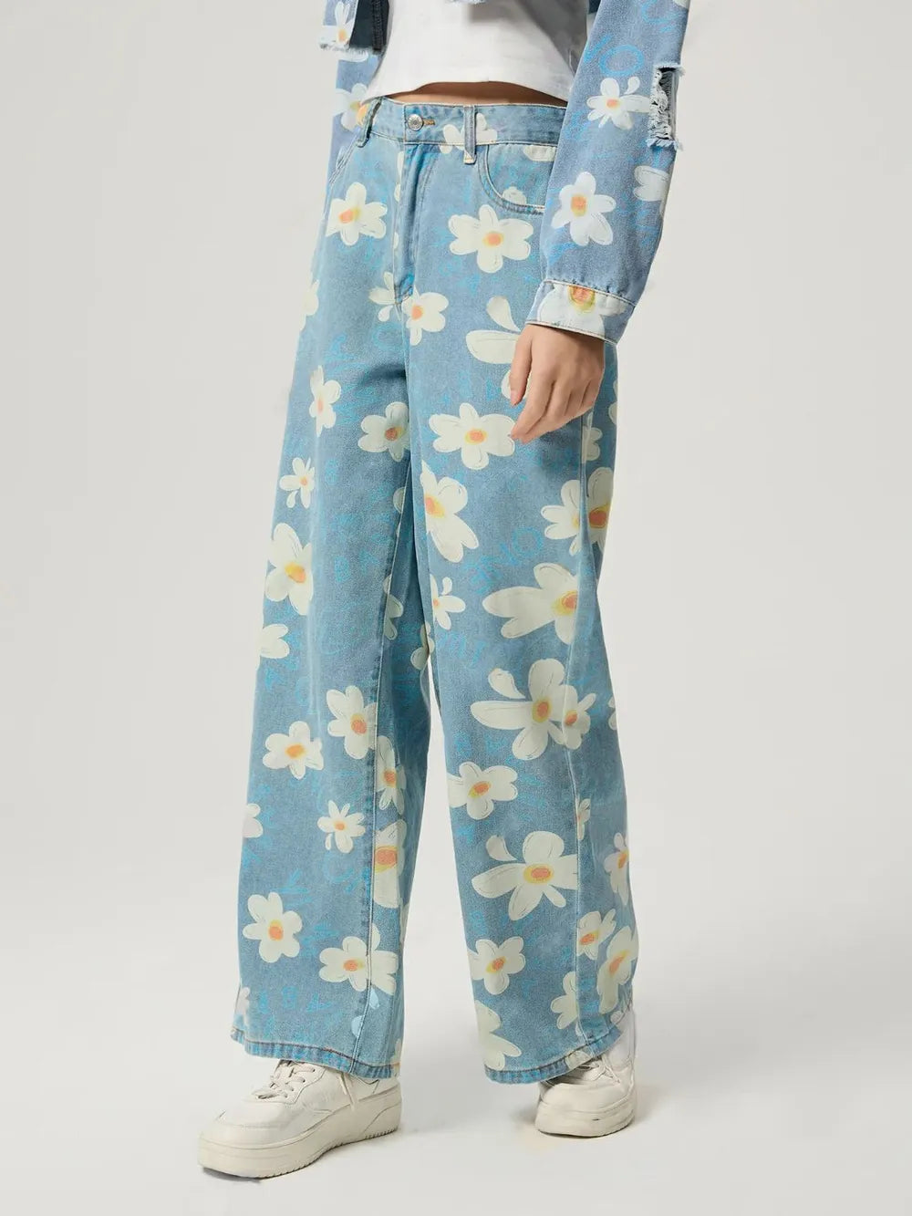 Pocketed Floral Wide Leg Jeans 