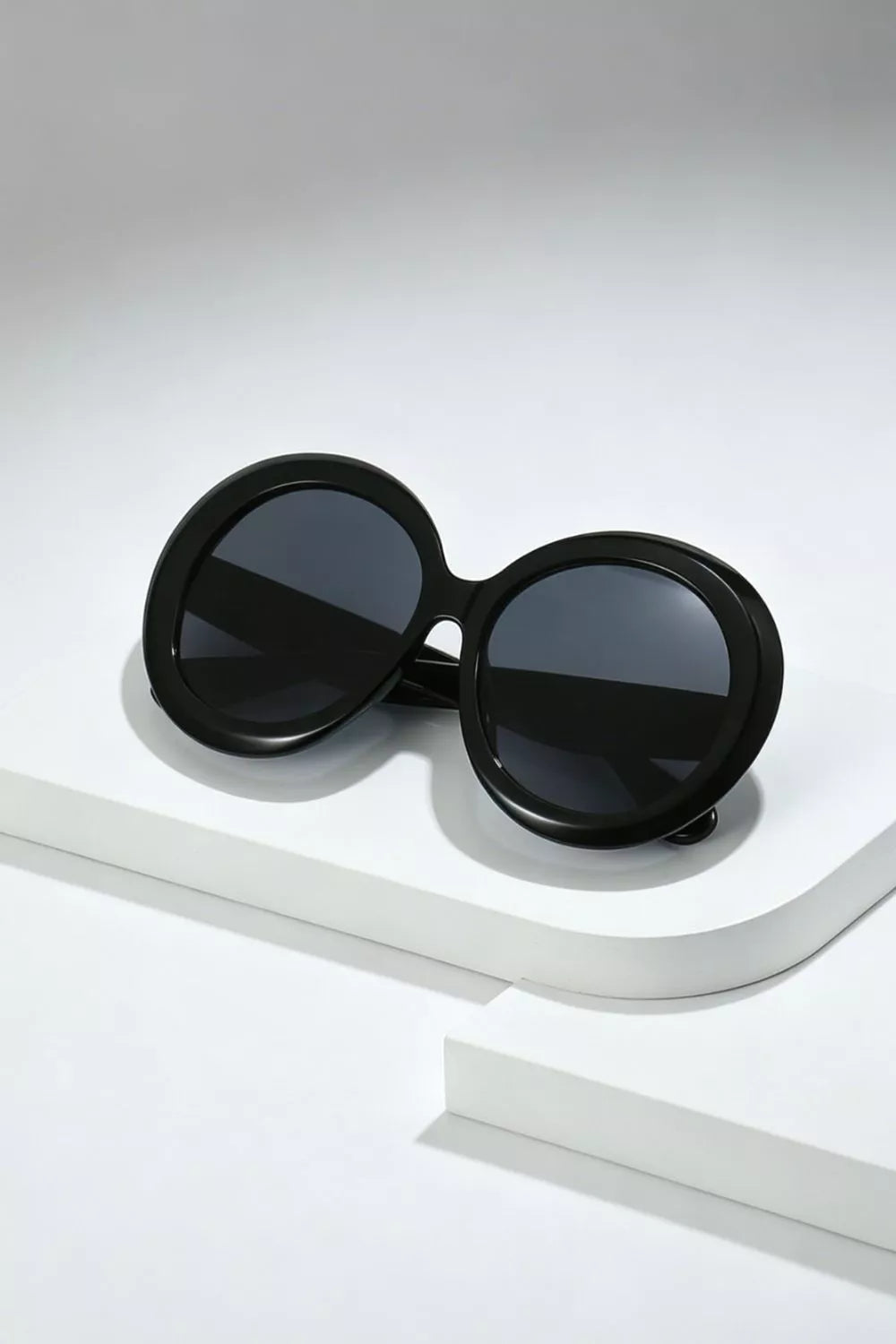 Oversized Round Frame Fashion Sunglasses 