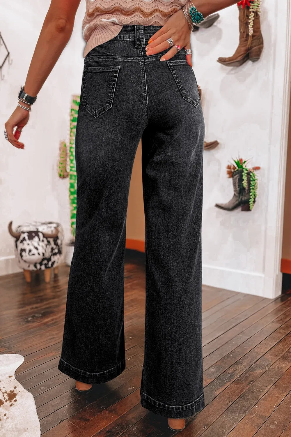 Wide Leg Pocketed High Waist Jeans 