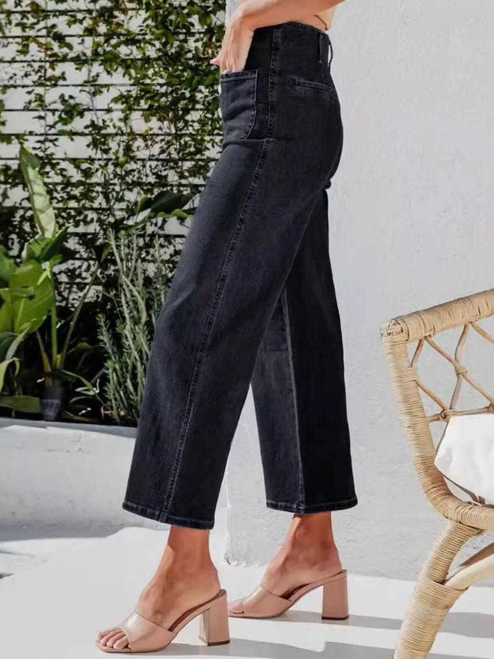 Button Fly Cropped Jeans with Pockets 