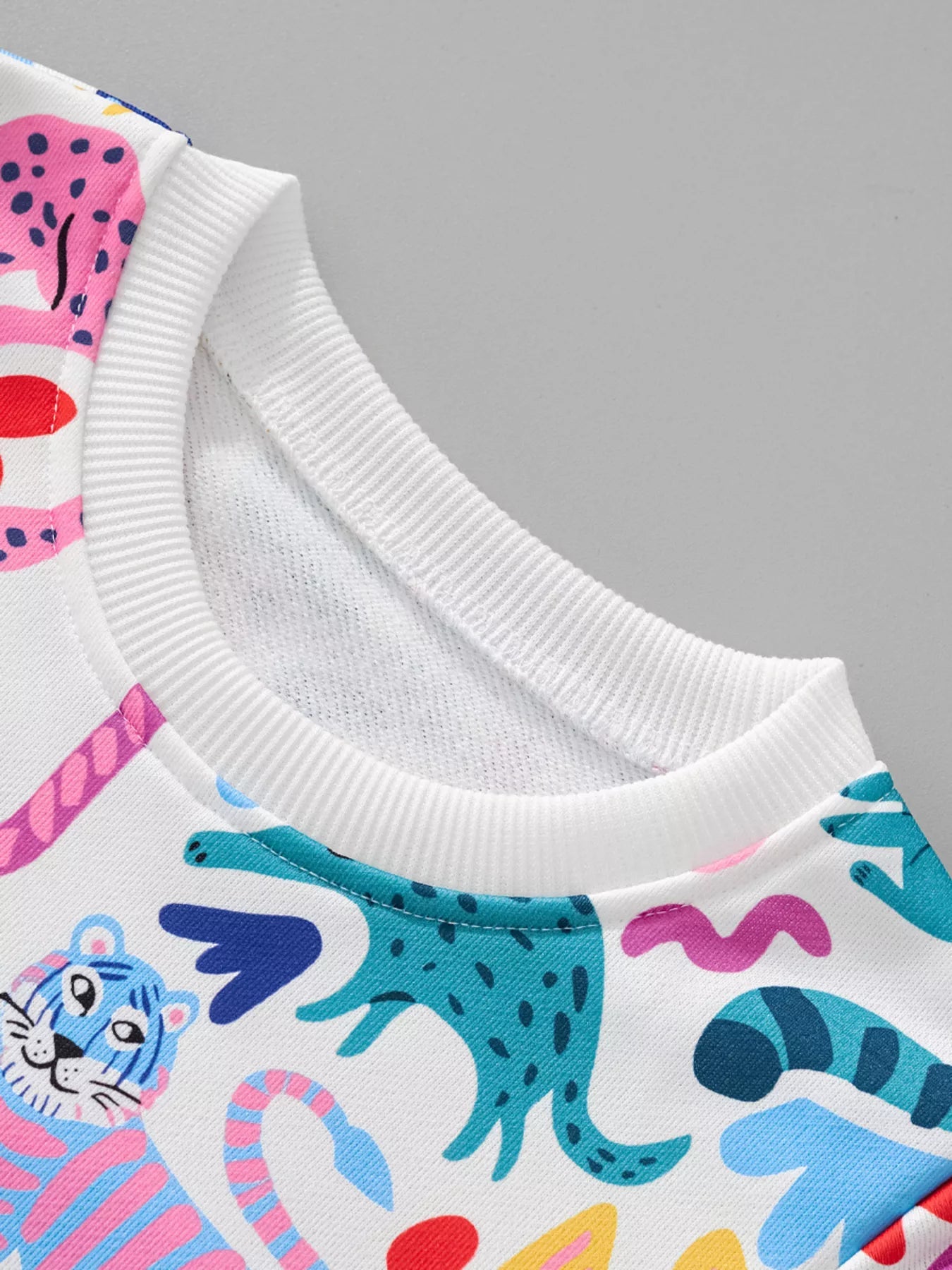 Children's Animal Print Crew Neck Sweatshirt 