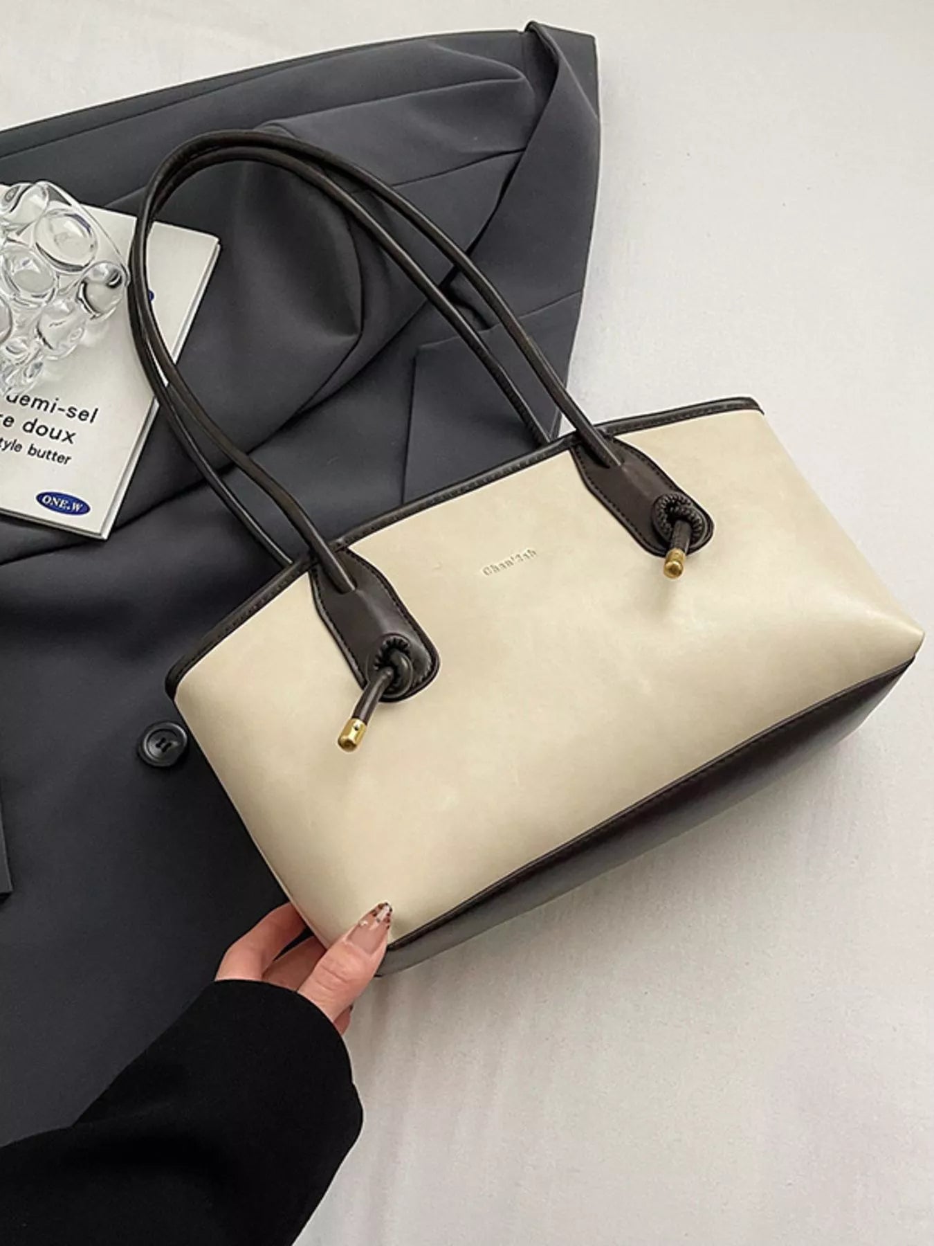 Vintage Style Leather Shoulder Bag 
