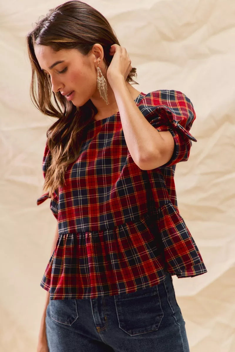 SO ME Christmas Holiday Plaid Ribbon Short Sleeves Top 