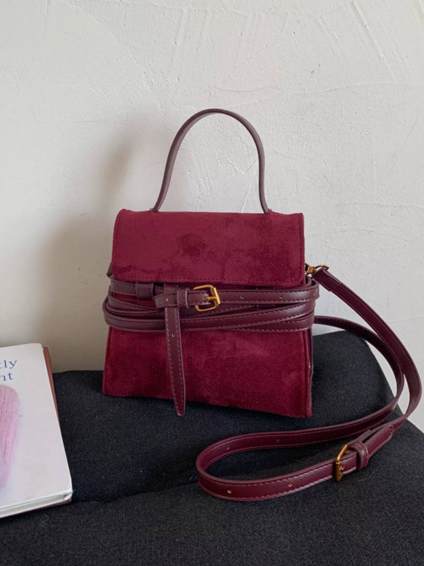 Suede Buckle Decor Crossbody Bag 