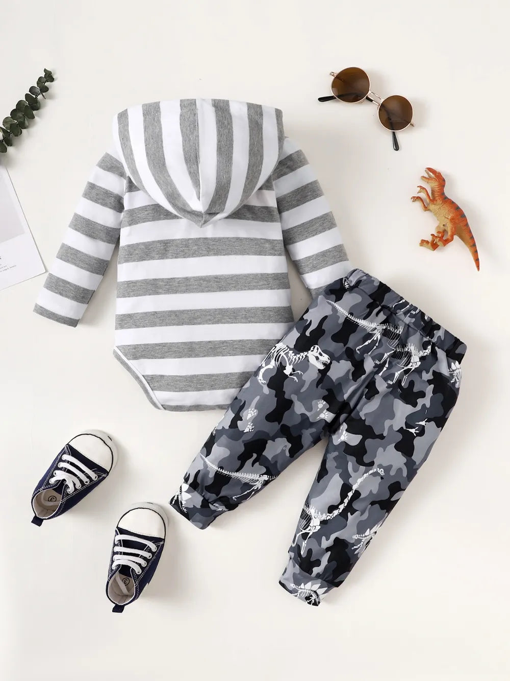 Children's Striped Hooded Bodysuit and Camouflage Pants Set 