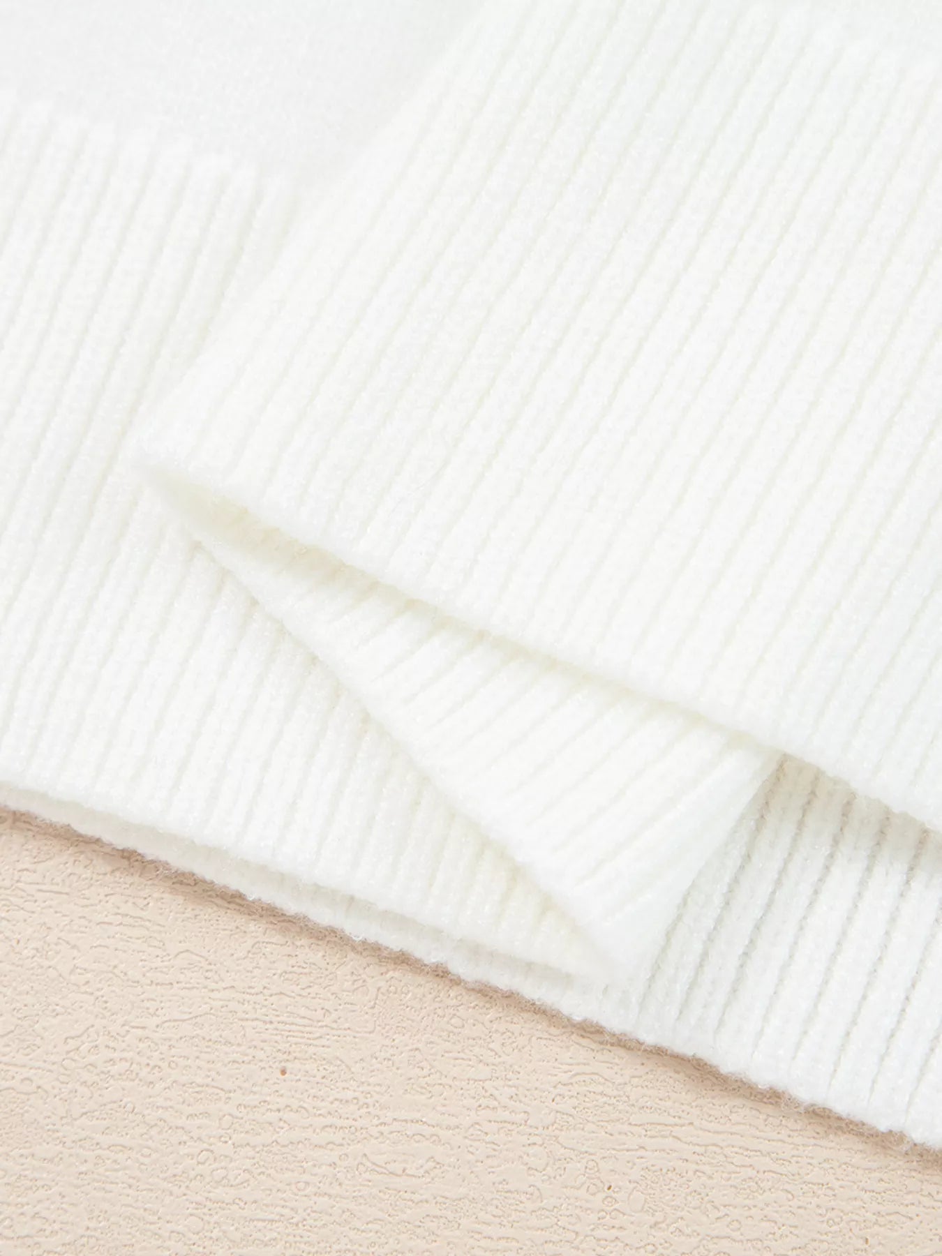MERRY Letter Pattern Christmas Raglan Sleeve Sweater 