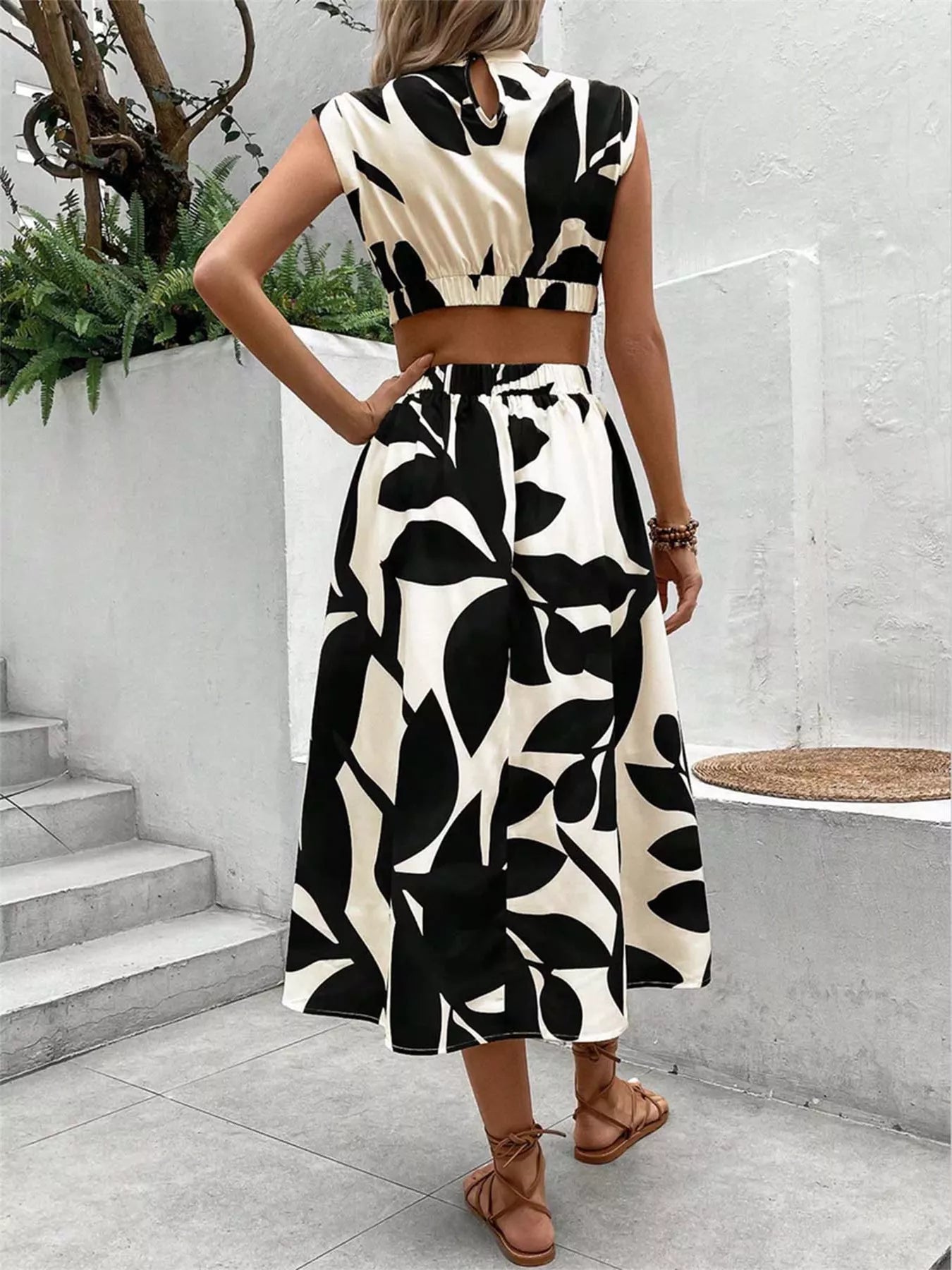 Cutout Printed Sleeveless Dress 