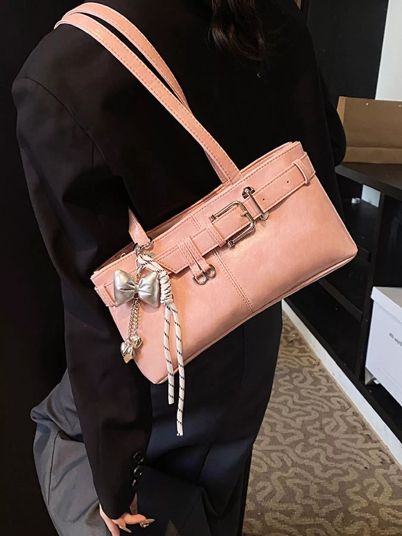 Buckle Decor Shoulder Bag 