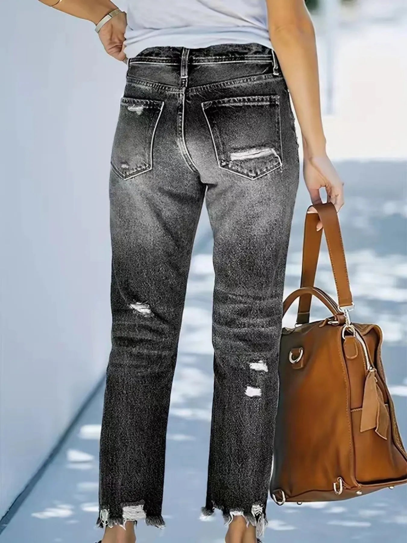 Distressed Straight Leg Jeans 
