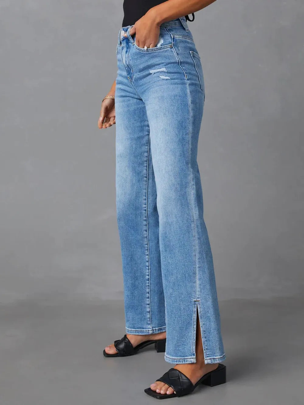 Slit Buttoned Jeans with Pockets 