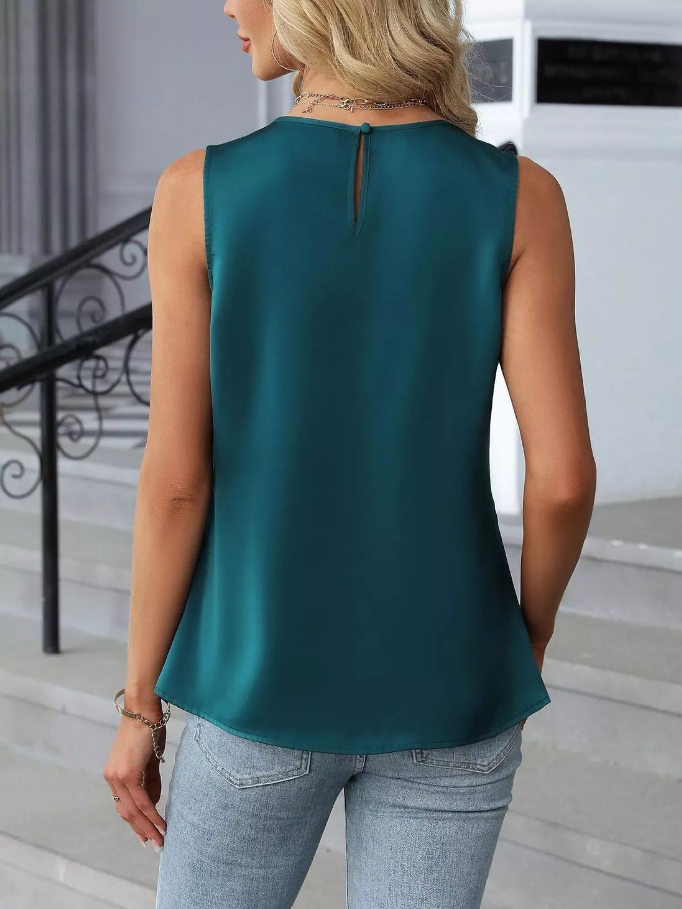 Pleated Round Neck Tank Top 