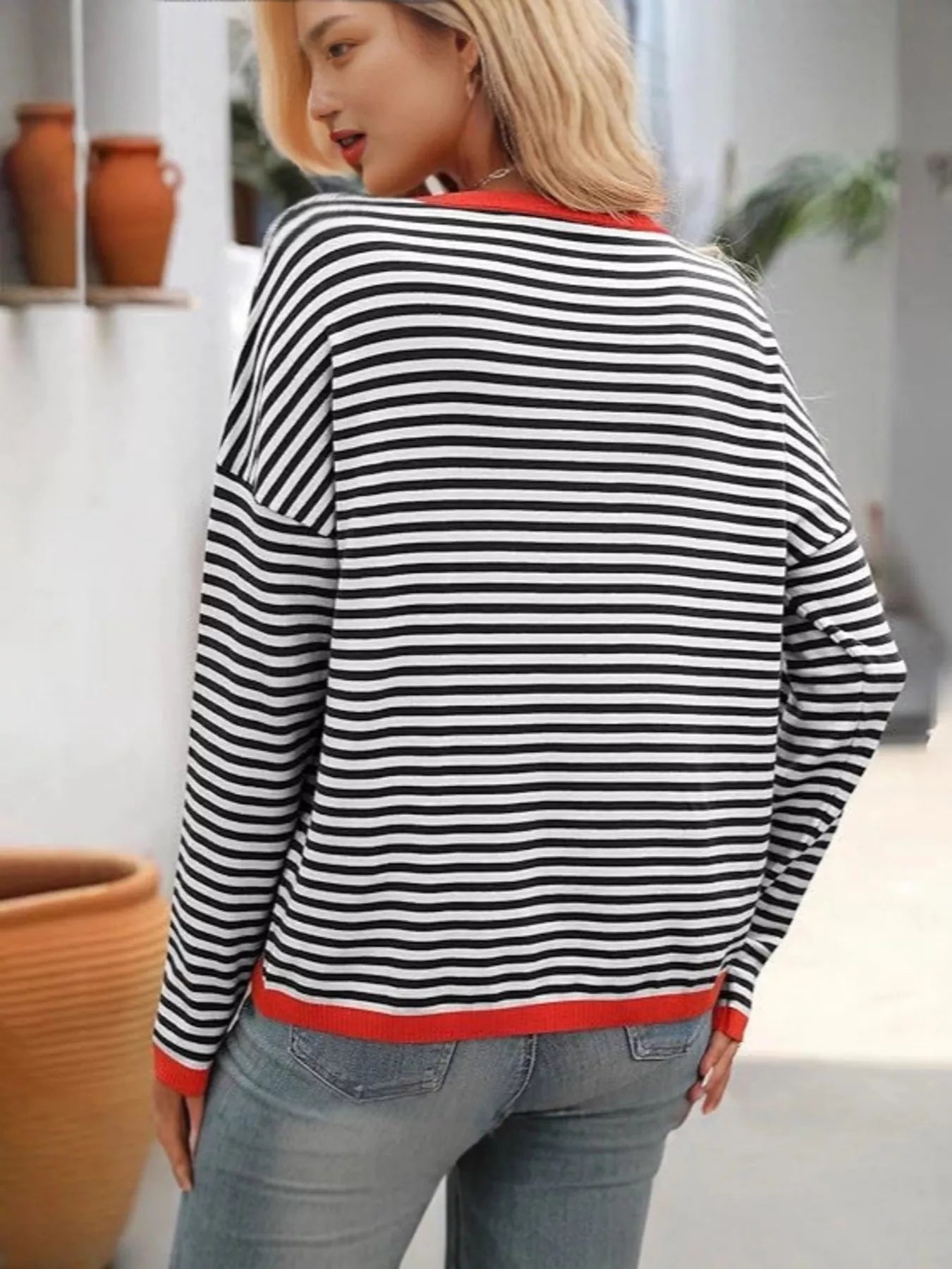 Plus Size Contrast Striped Long Sleeve Sweater 