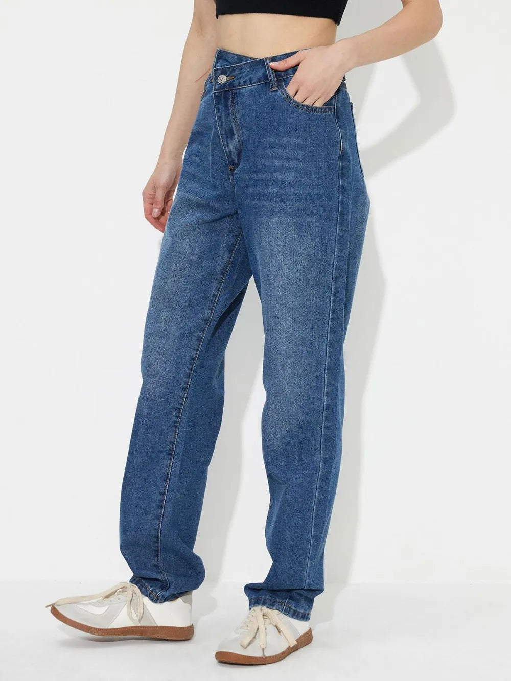 Asymmetric Waist Jeans with Pockets 