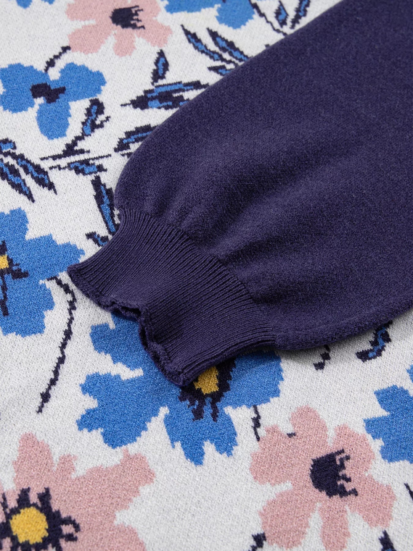Floral Panel Colorblock Sleeve Patchwork Sweater 
