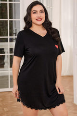 Plus Size Lace Trim V-Neck Short Sleeve Night Dress 