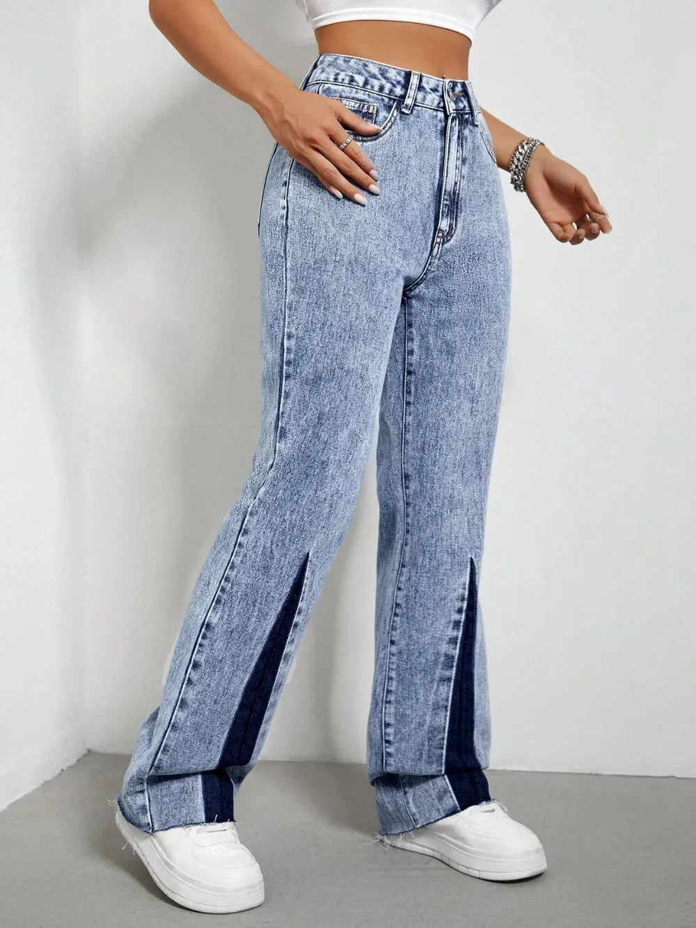 Contrast Bootcut Jeans with Pockets 