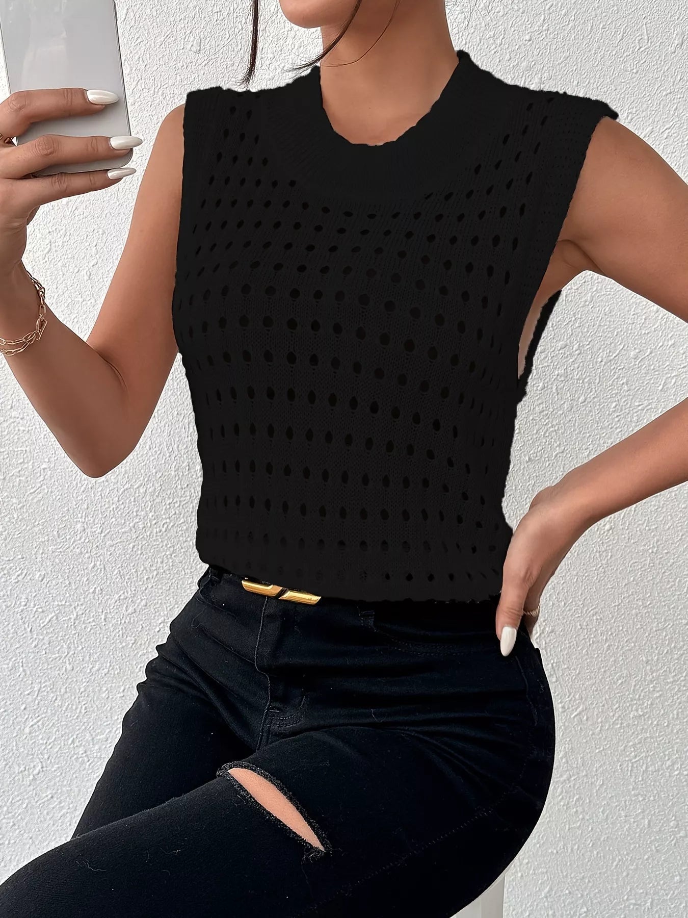 Hollow Out Round Neck Knit Tank 