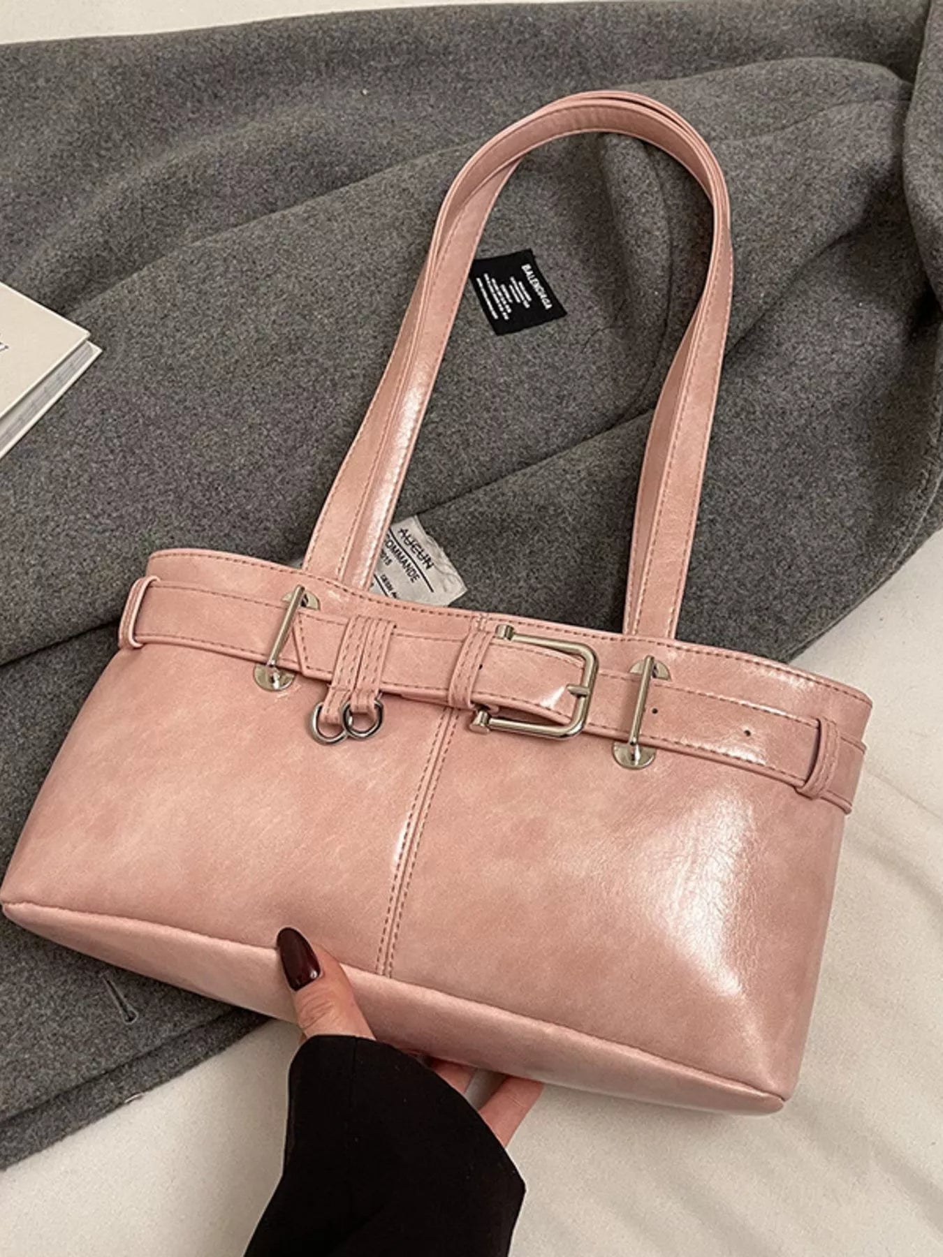 Buckle Decor Shoulder Bag 