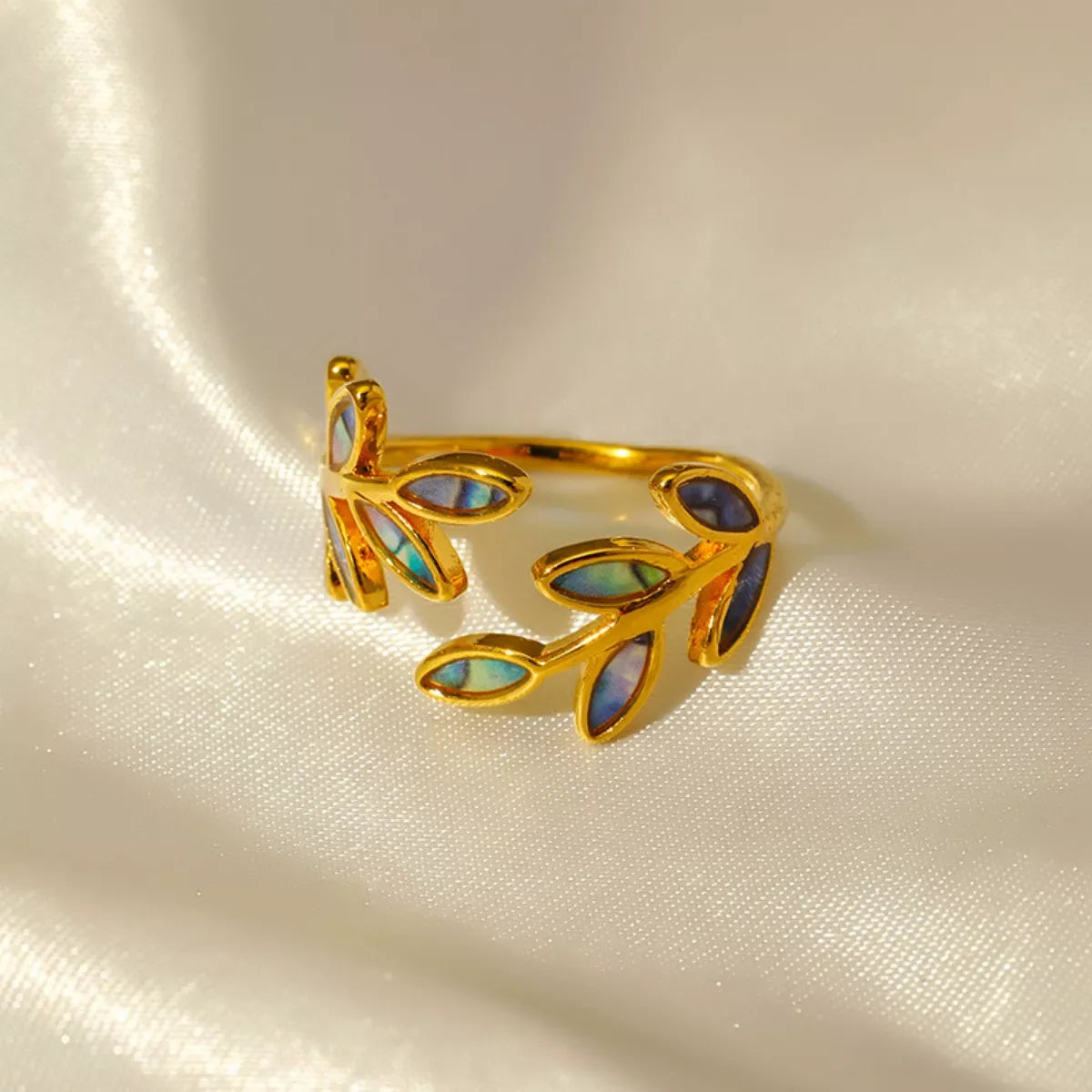 18K Gold-Plated Resin Leaf Bypass Ring 