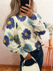 Pearl Detail Flower Round Neck Sweater 