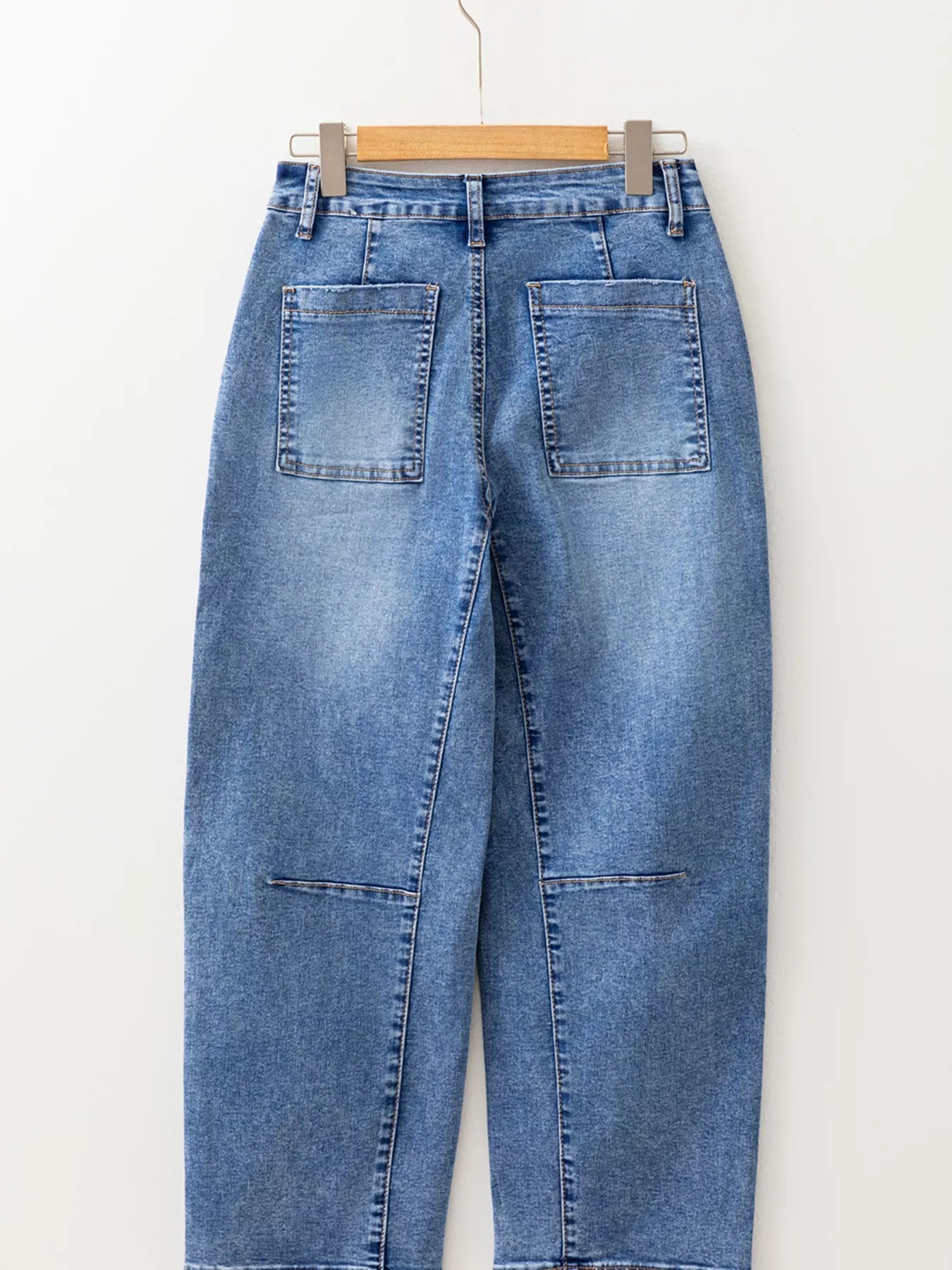 Seam Detail Loose Fit Cropped Jeans 