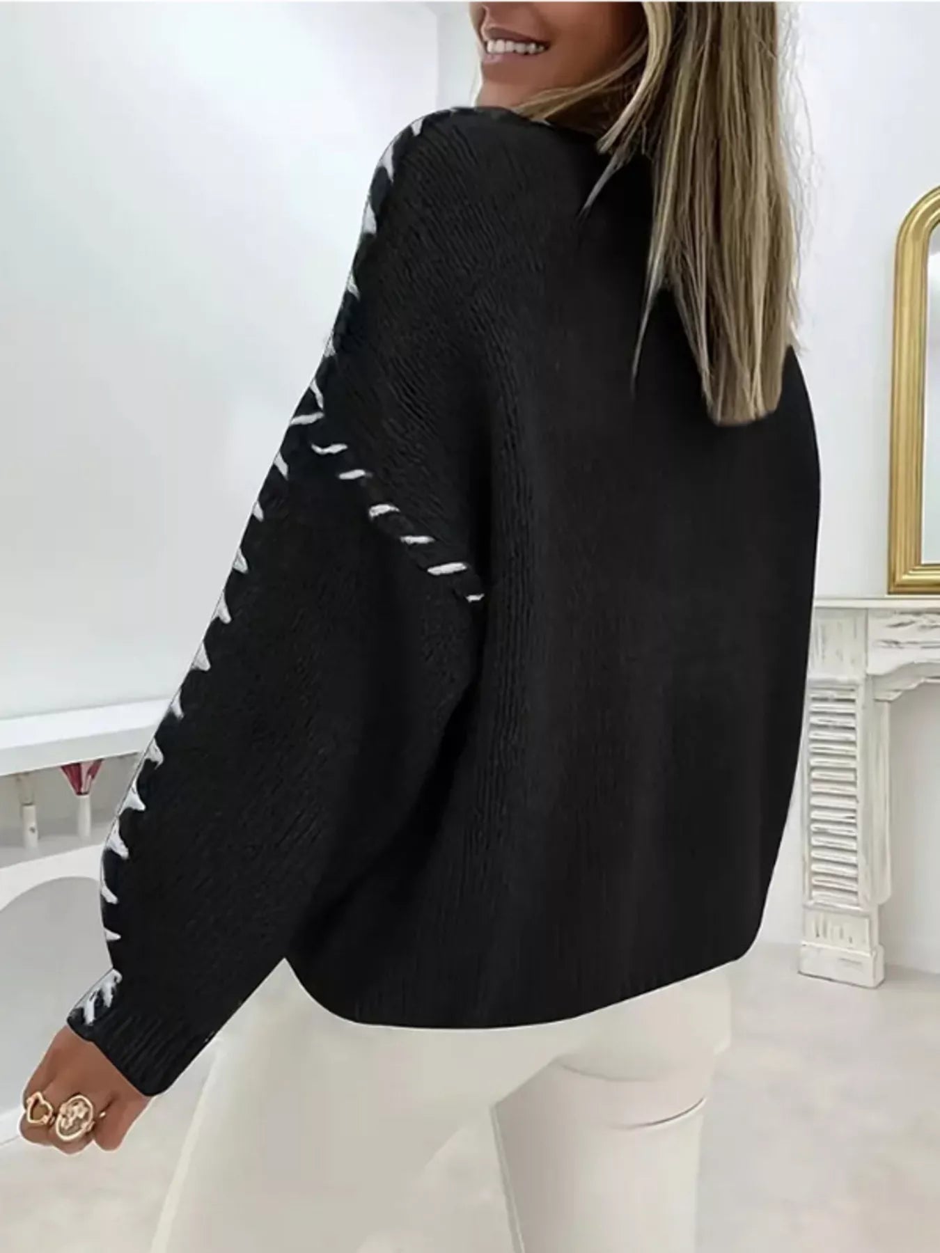 Contrast Stitching Dropped Shoulder Sweater 