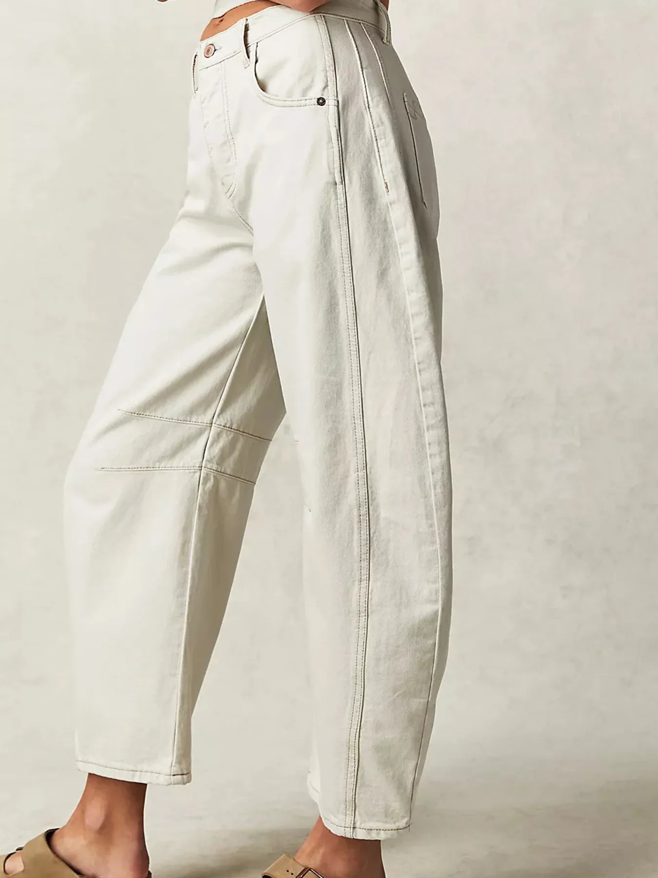 Wide Leg Relaxed Fit Jeans 