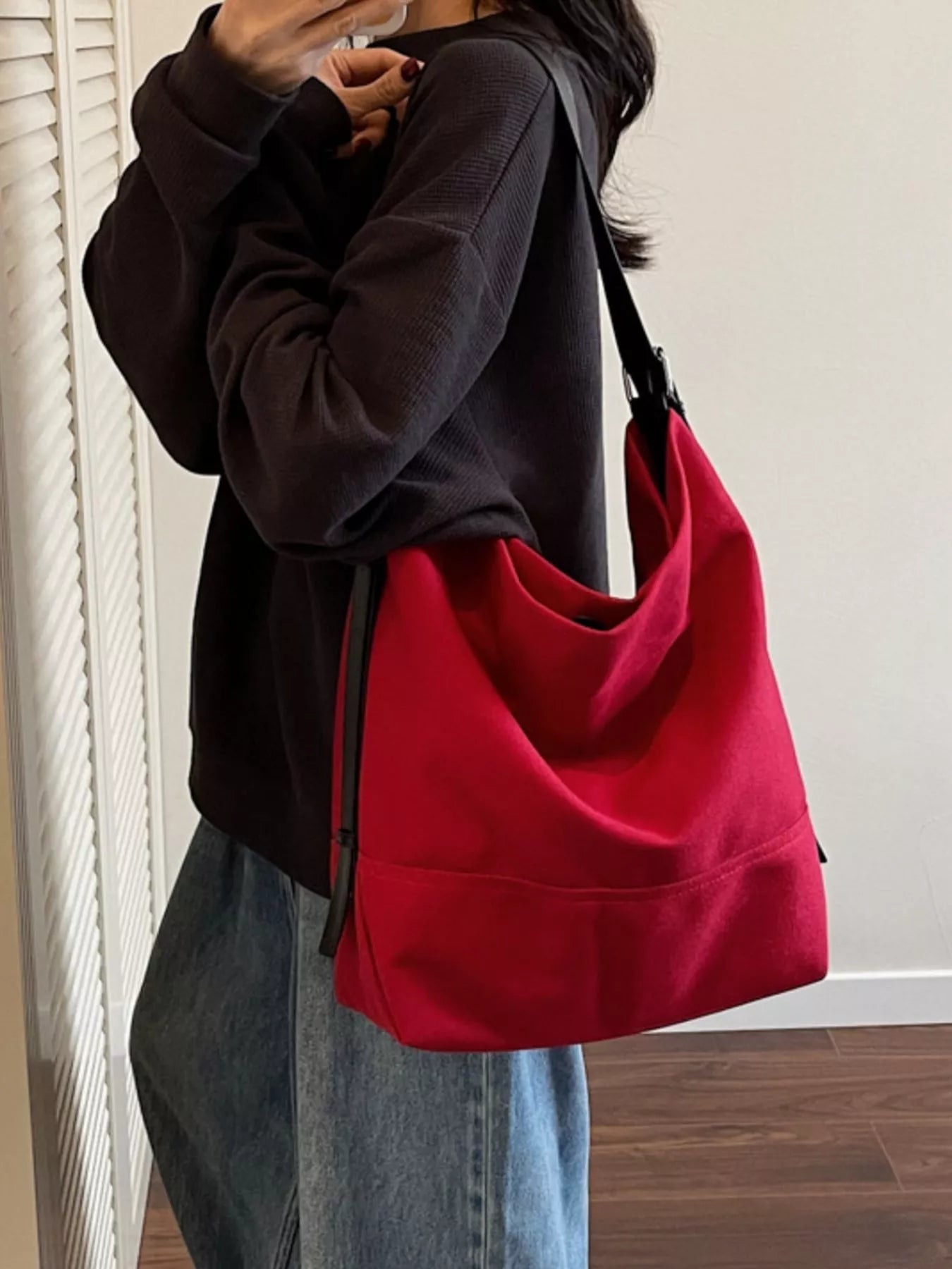 Adjustable Strap Handbag 