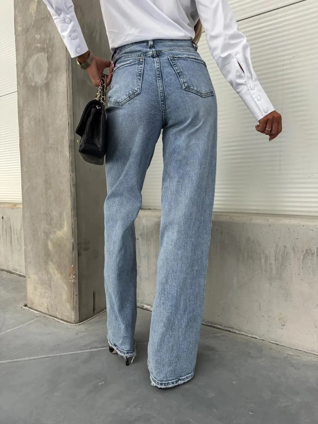 High-Waist Wash Raw Hem Jeans 