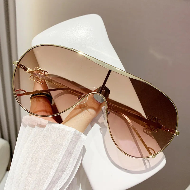 Gradient Aviator Sunglasses 