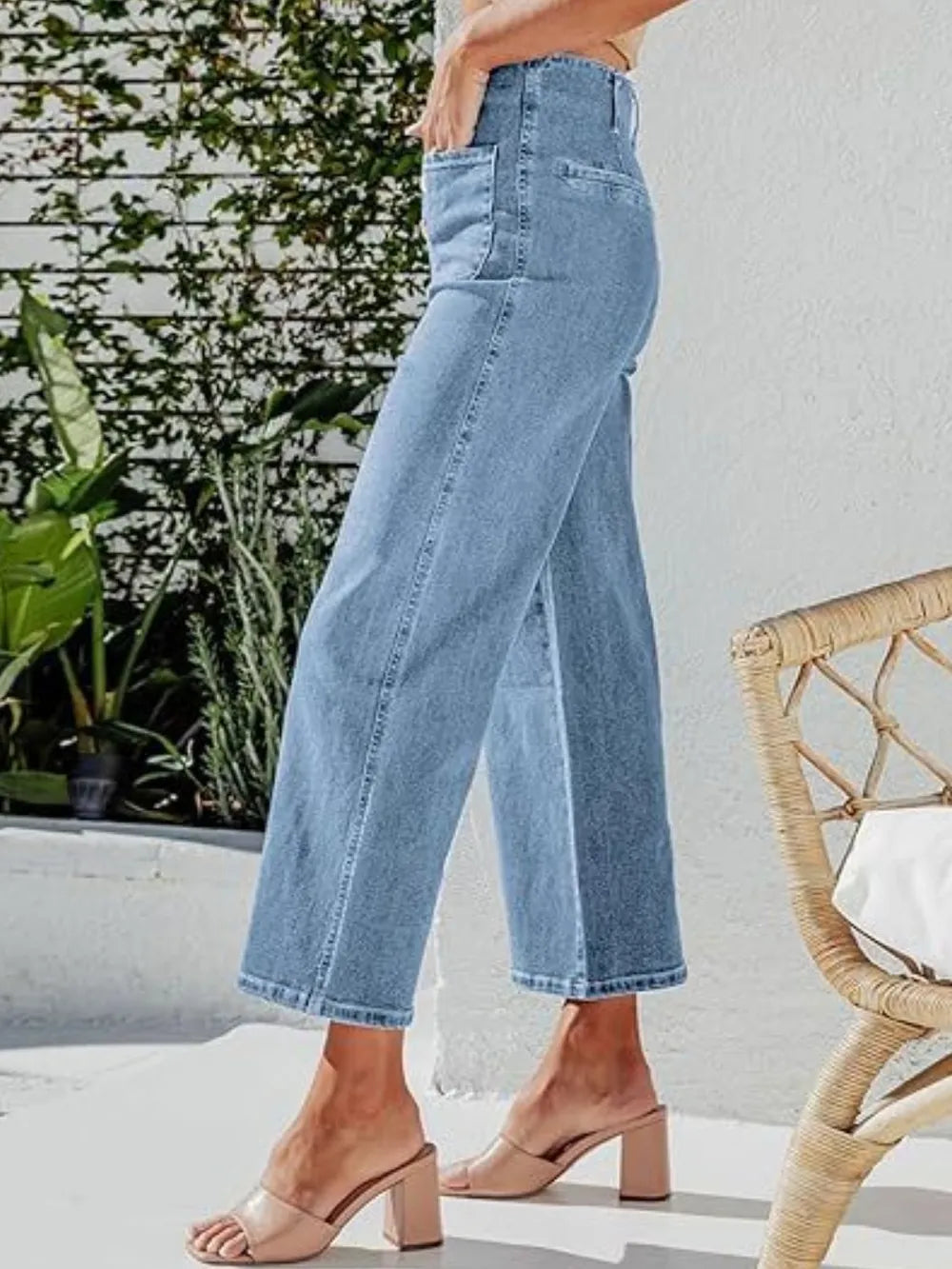 Button Fly Cropped Jeans with Pockets 