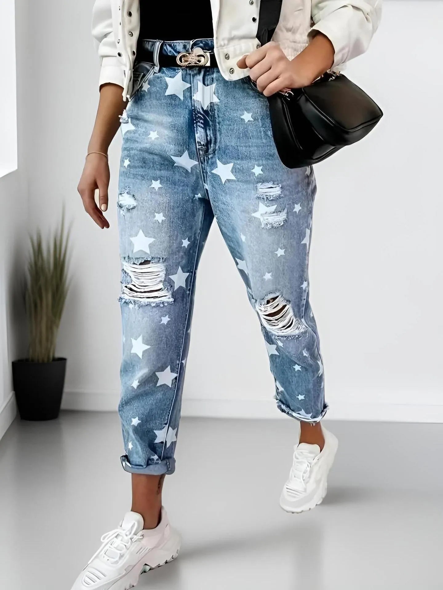 Star Print Distressed High Waist Boyfriend Jeans 
