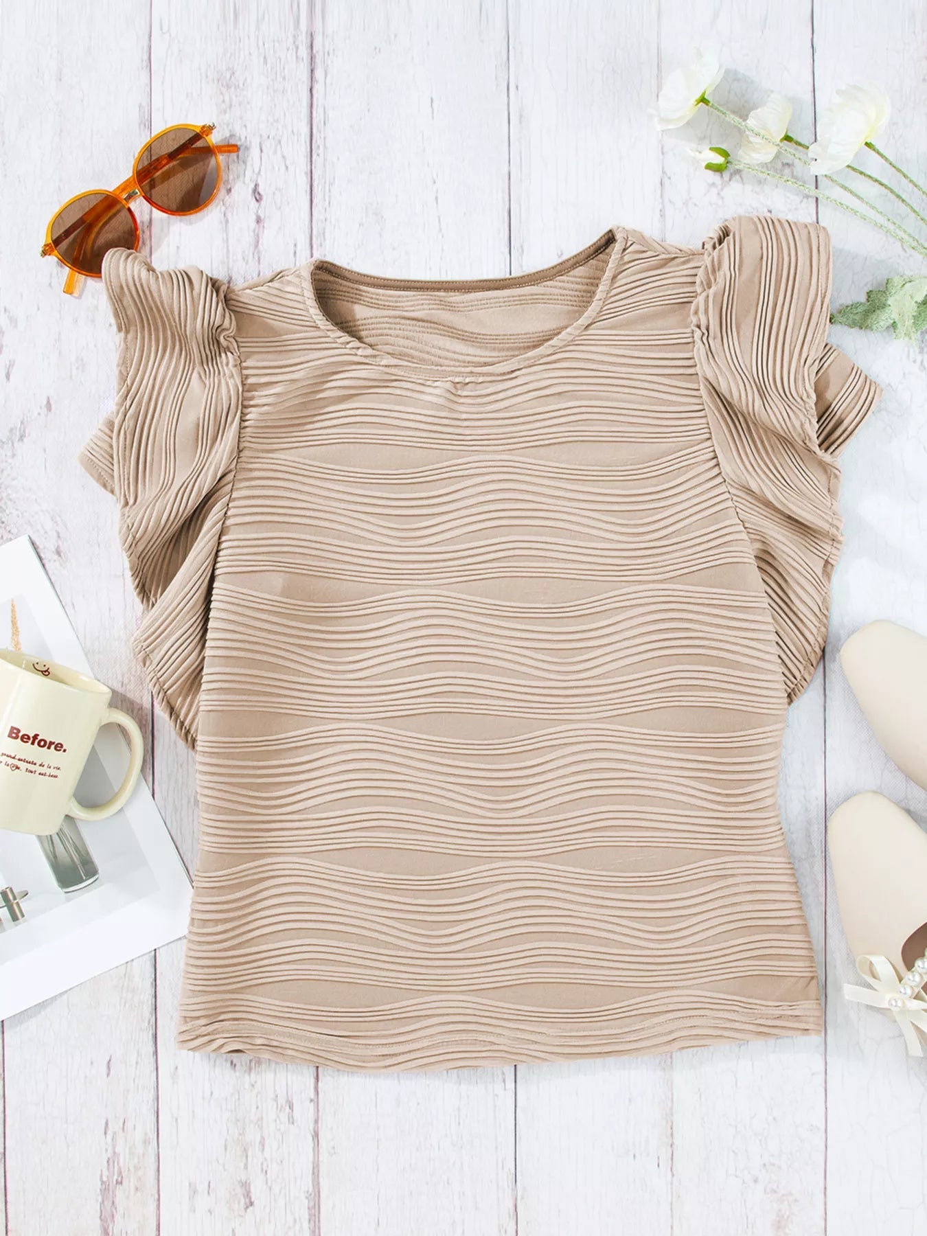 Casual Wavy Textured Ruffle Sleeve Top 