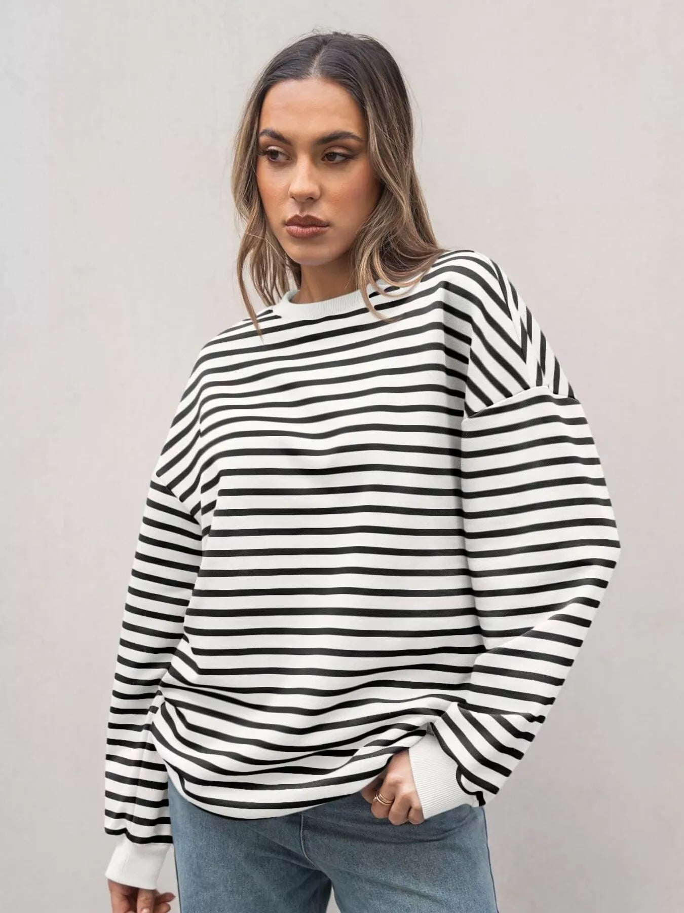 Striped Round Neck Oversized Casual Sweatshirt 