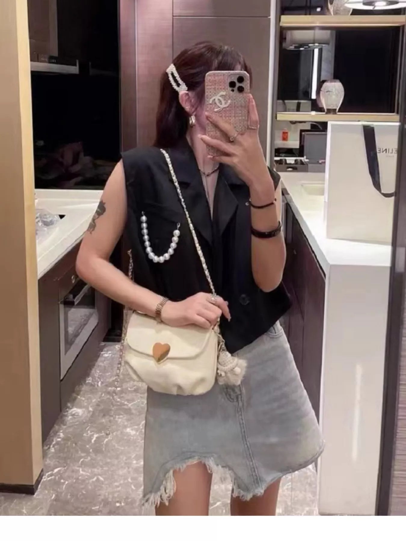 Heart Buckle Chain Crossbody Bag 