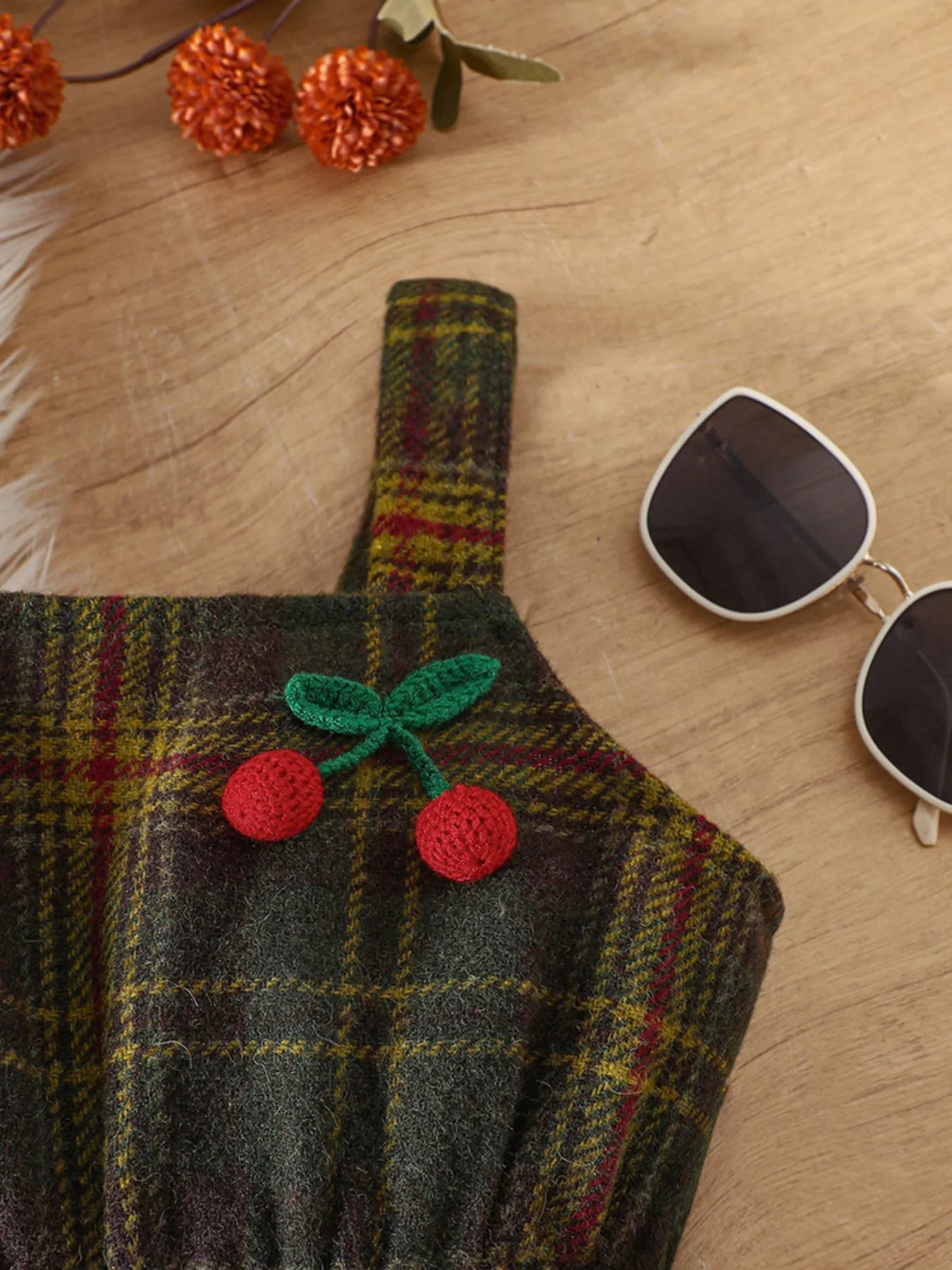 Children's Long Sleeve Top and Plaid Dress Set 