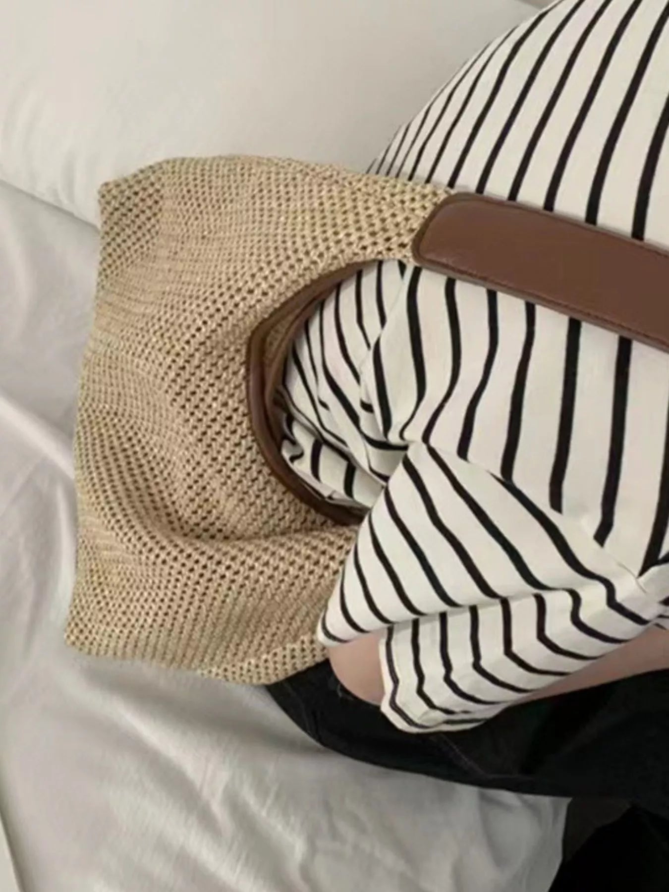 Woven Straw Handbag with Leather Strap 
