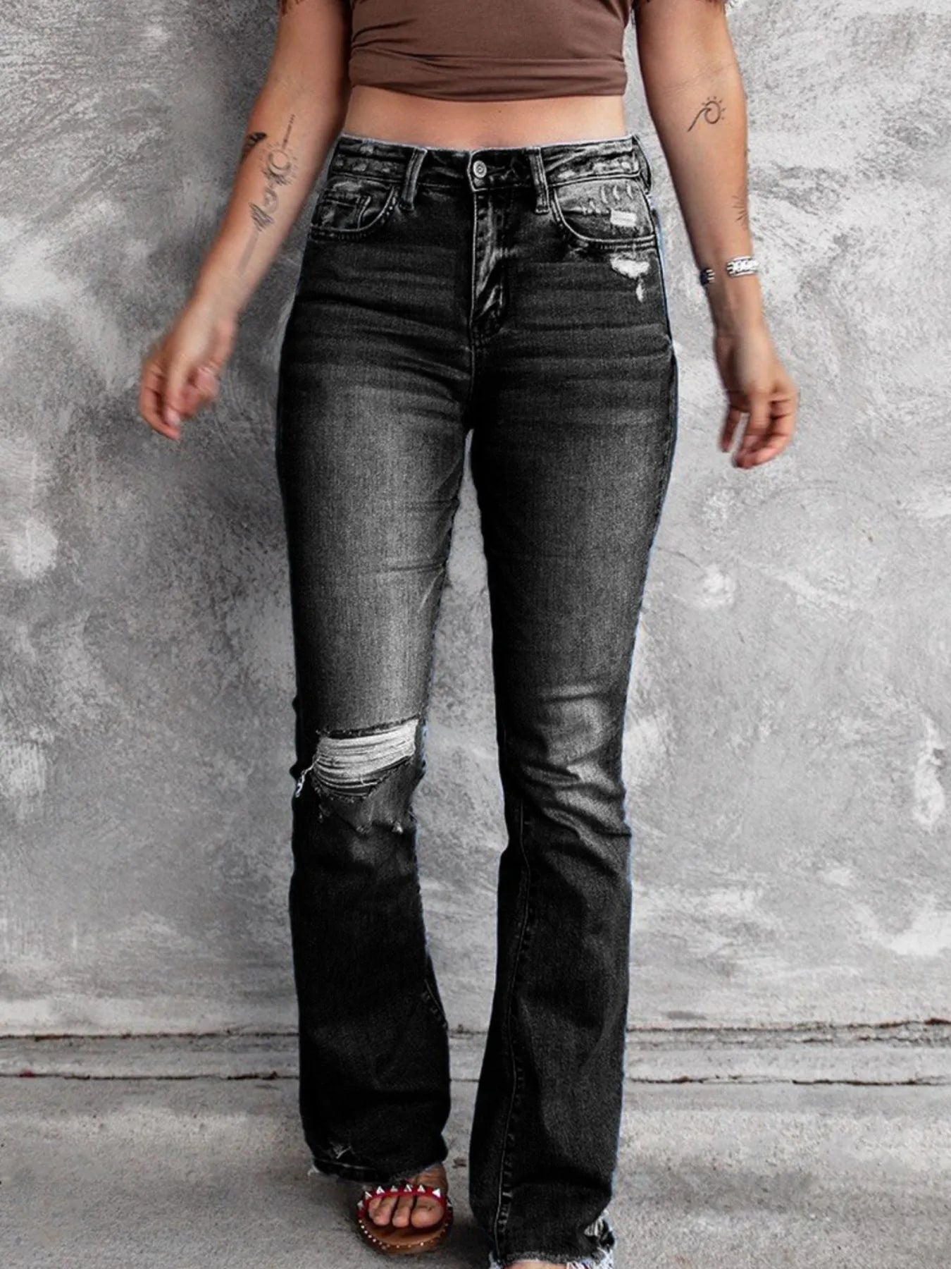 Distressed Flare Jeans 