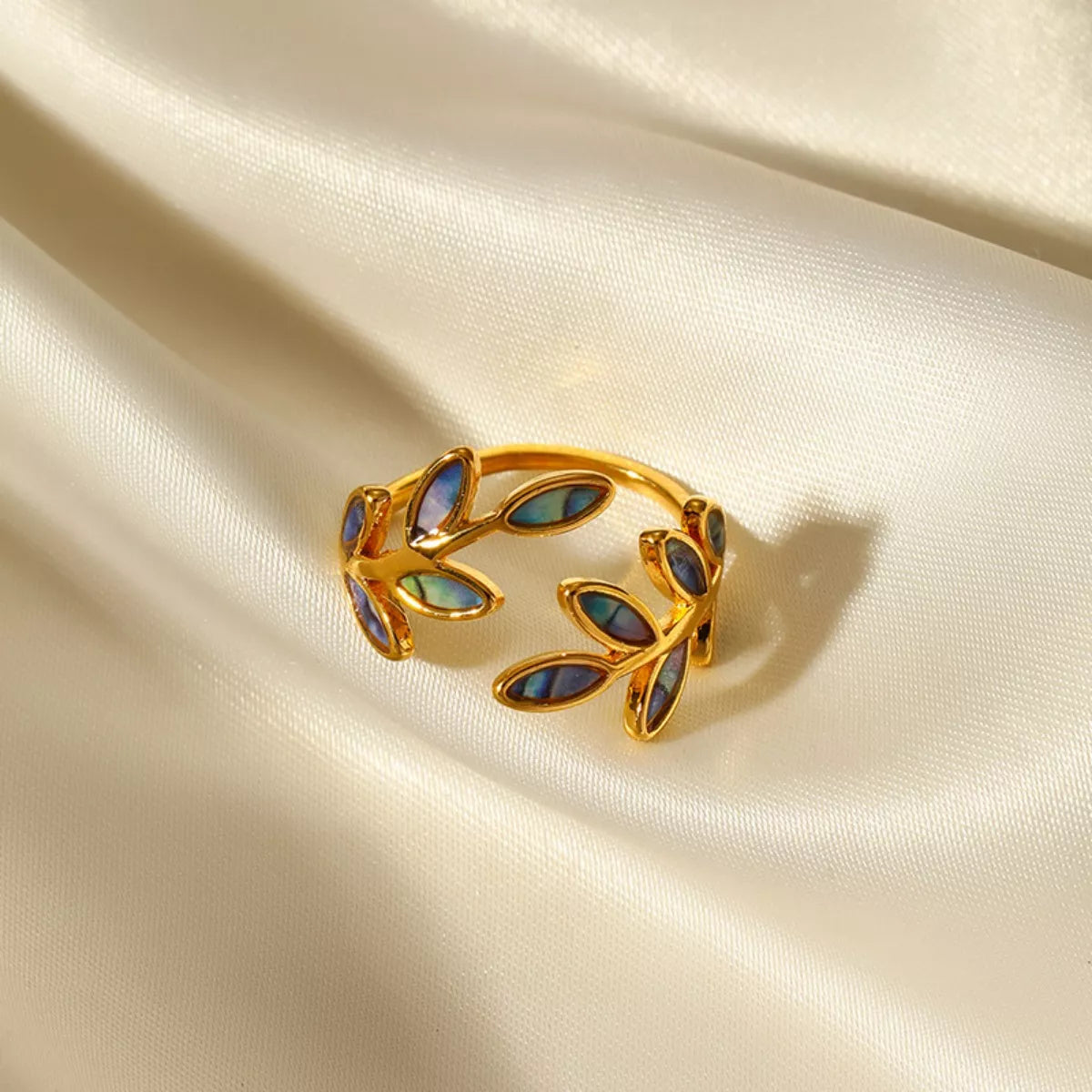 18K Gold-Plated Resin Leaf Bypass Ring 