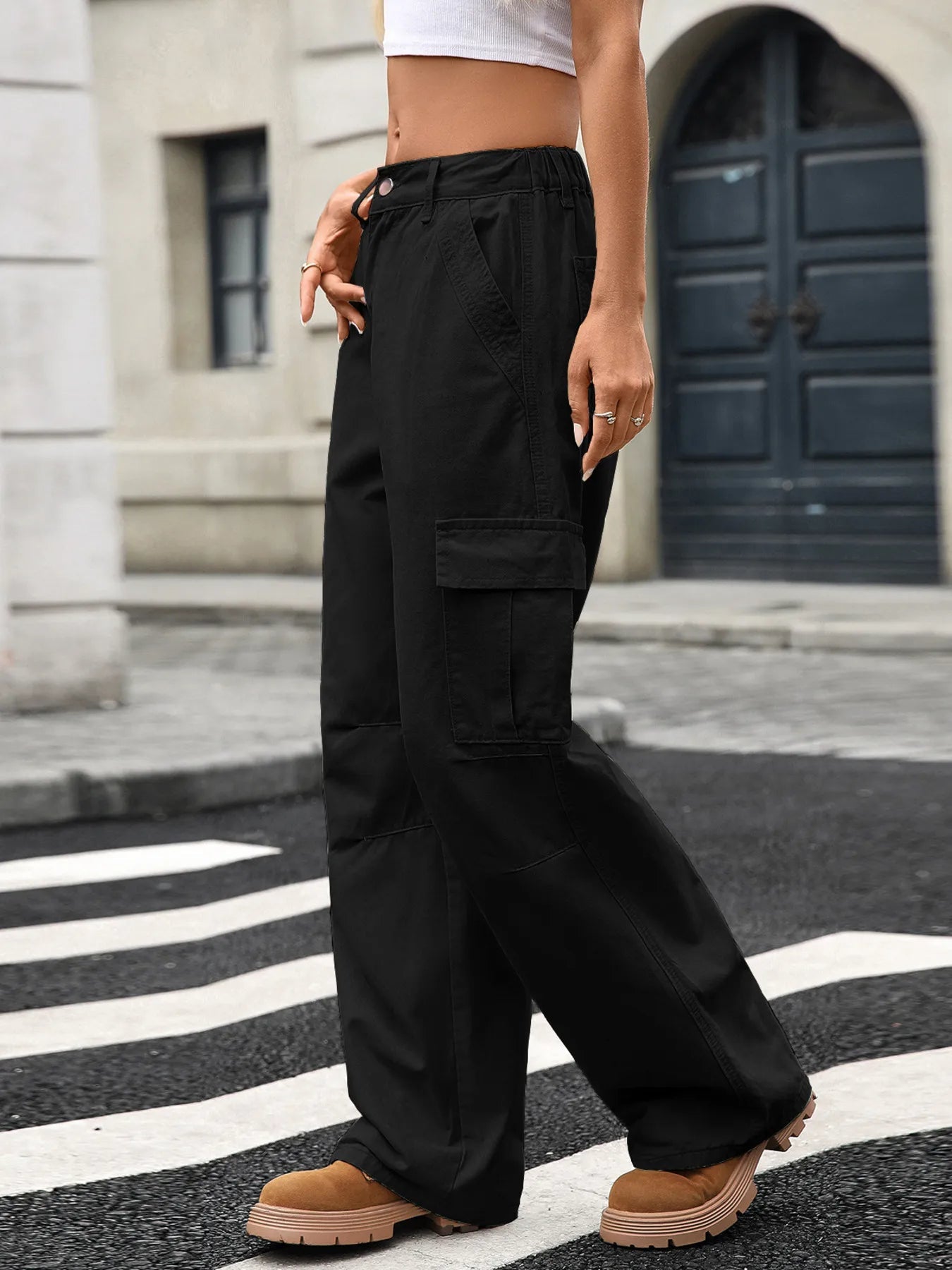 Wide Leg Cargo Jeans 
