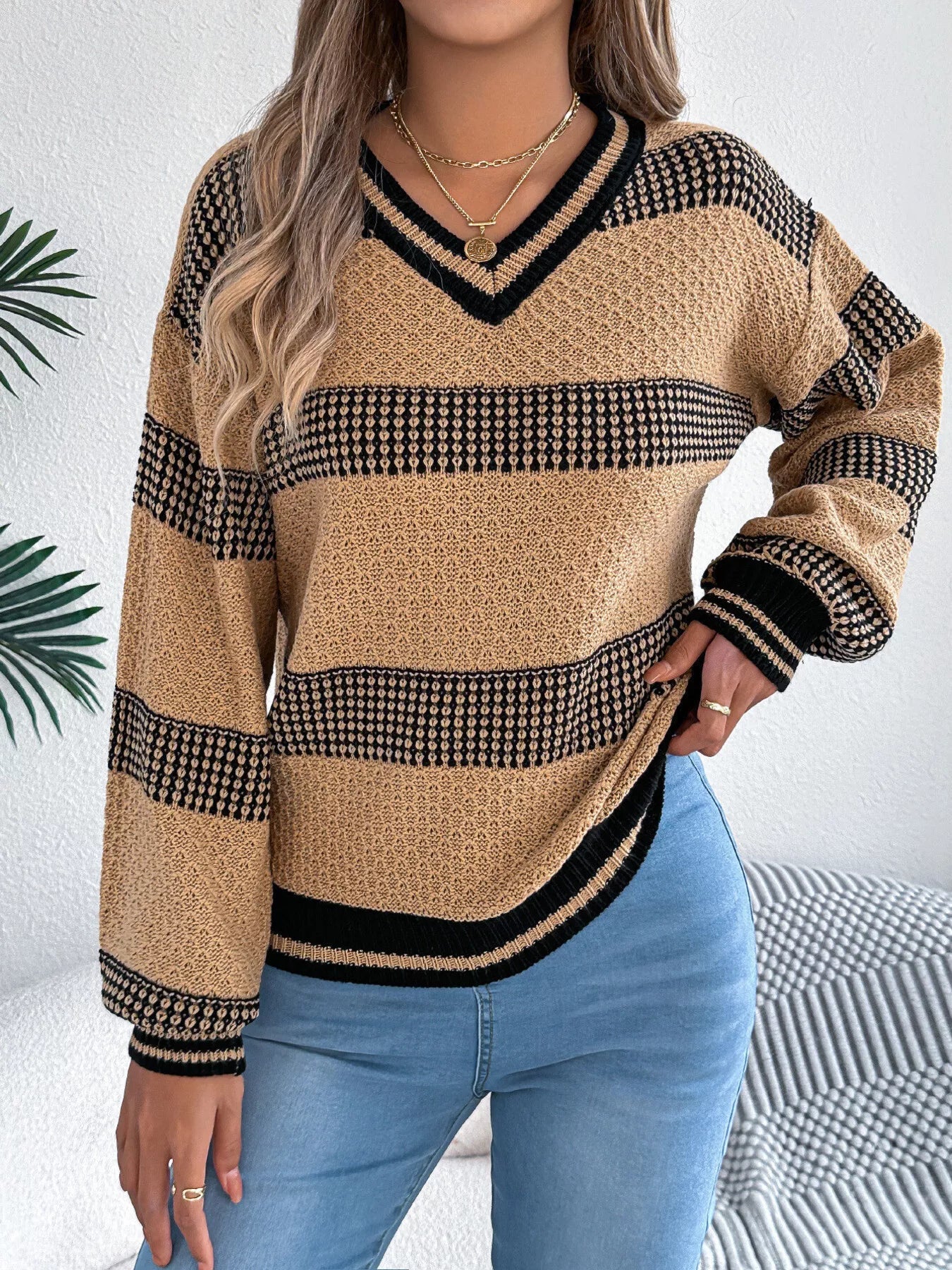 Contrast Striped V-Neck Sweater 