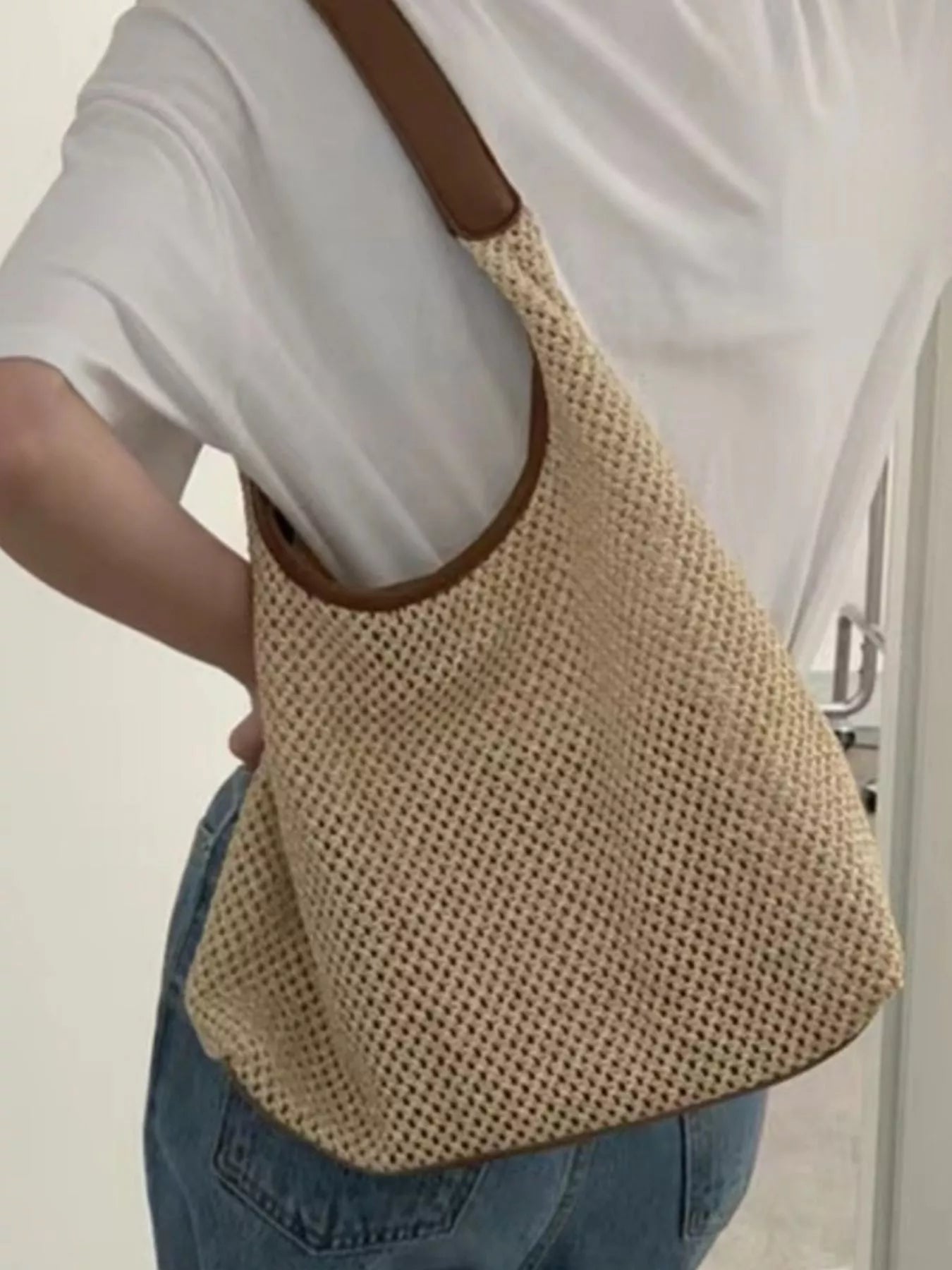 Woven Straw Handbag with Leather Strap 