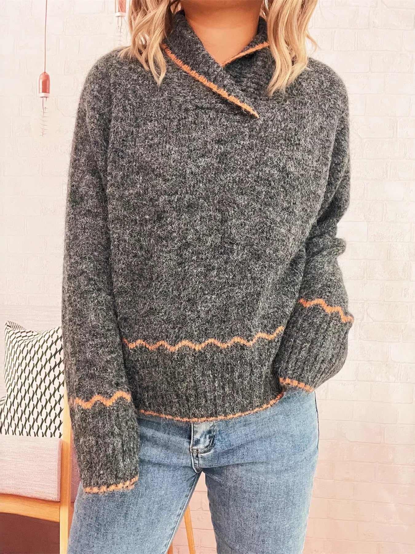 Ribbed Contrast Trim Long Sleeve Sweater 