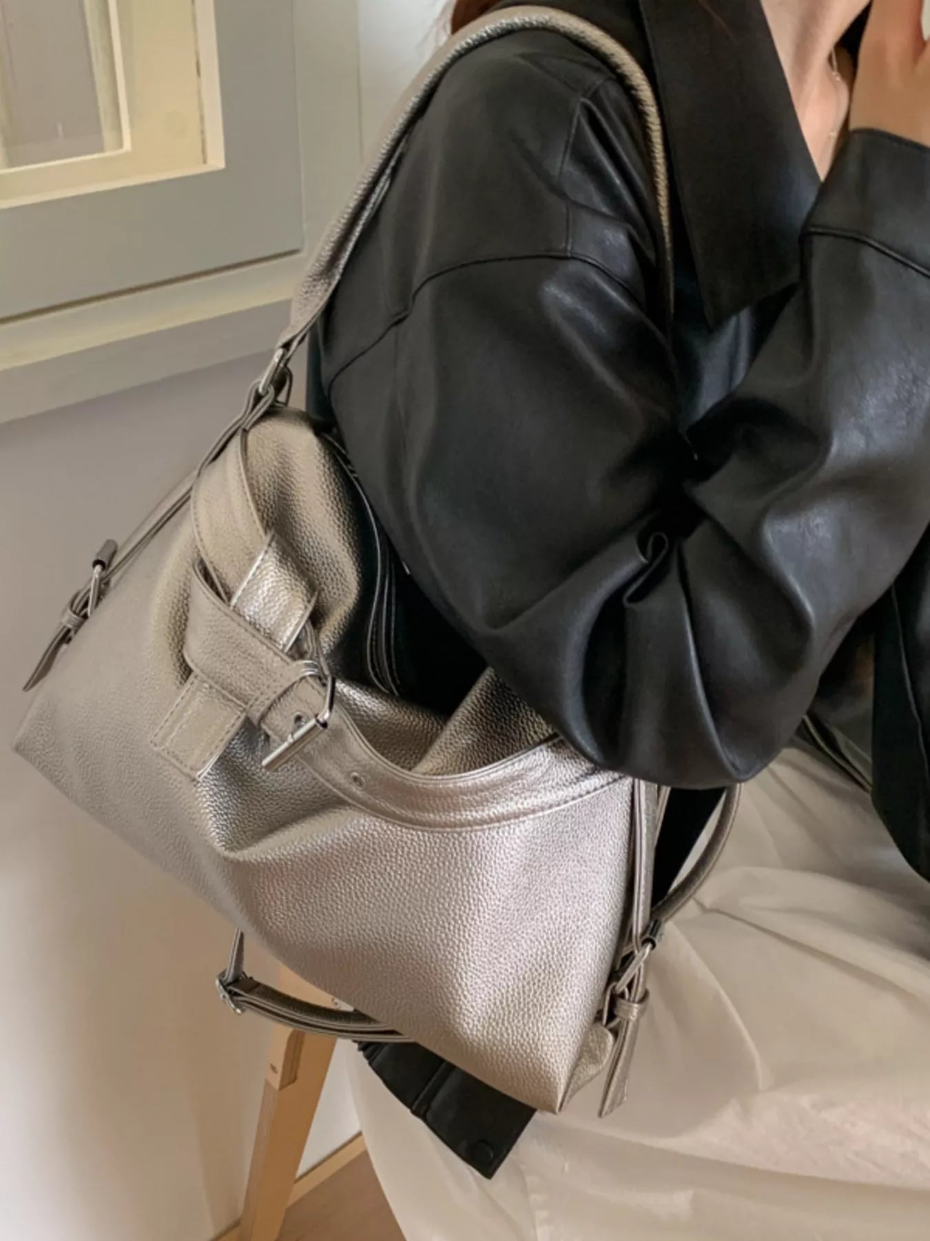 Decor Buckle Leather Shoulder Bag 
