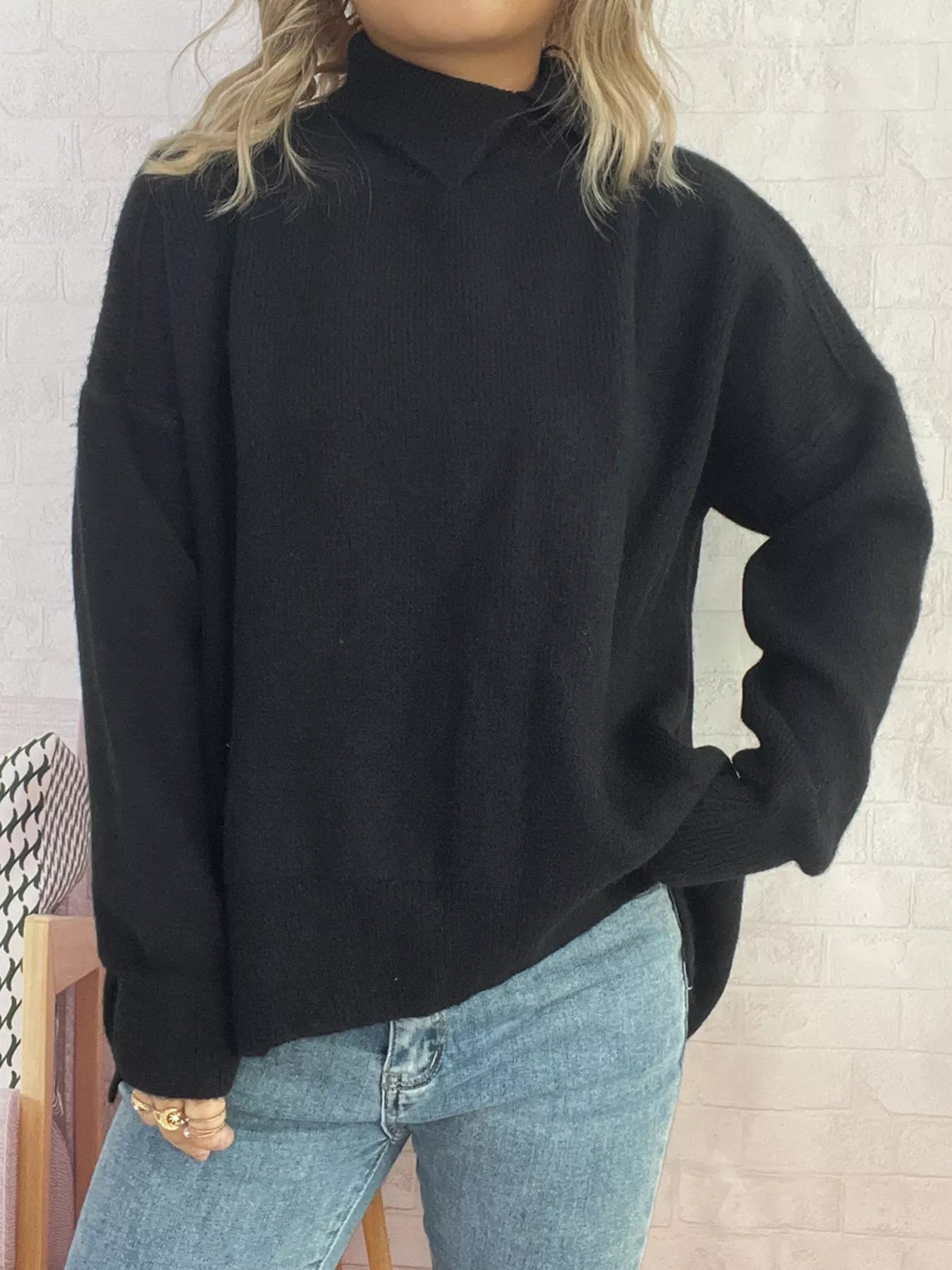 Slit Turtleneck Long Sleeve Sweater 