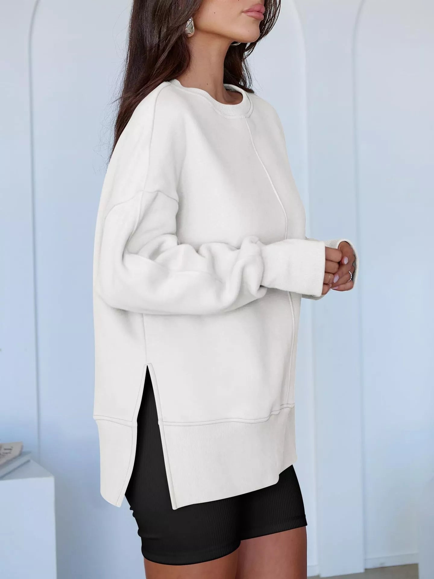 Side Slit Round Neck Long Sleeve Sweatshirt 